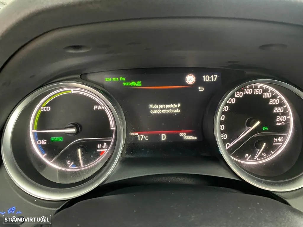 Toyota Camry 2.5 Hybrid Luxury - 27