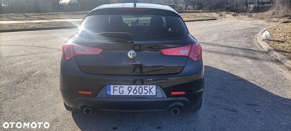 Alfa Romeo Giulietta - 5