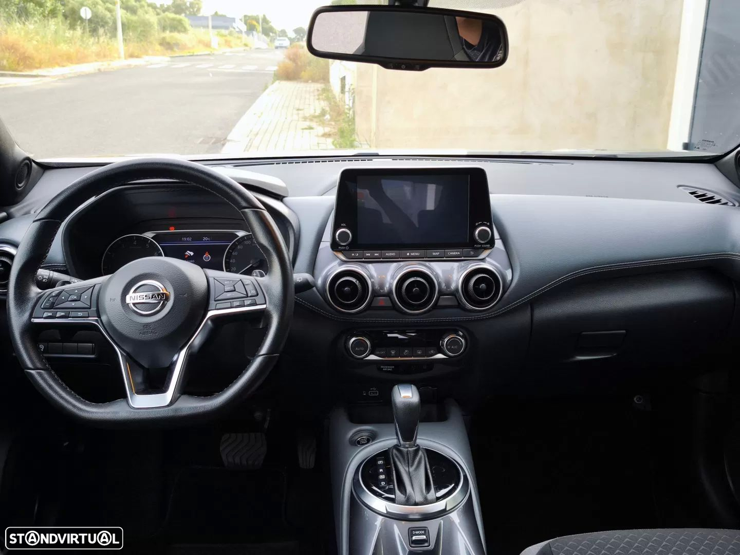 Nissan Juke 1.0 DIG-T Acenta DCT - 42