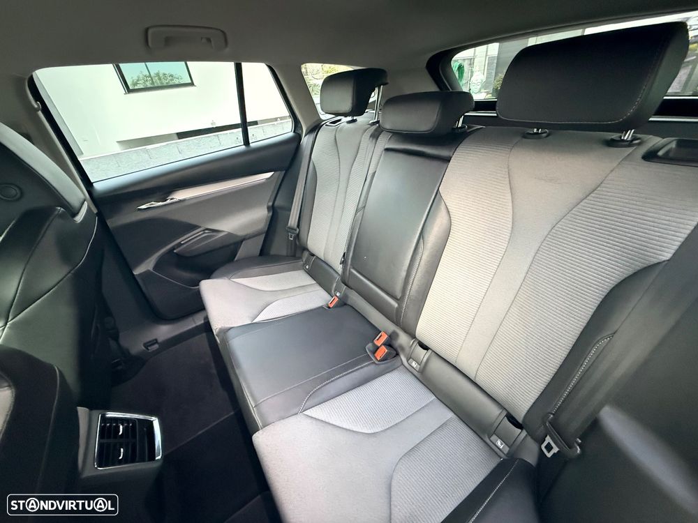 Skoda Enyaq iV 60 - 47