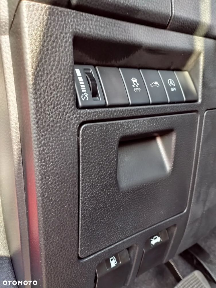 Isuzu D-Max 1.9 DC LSE - 8