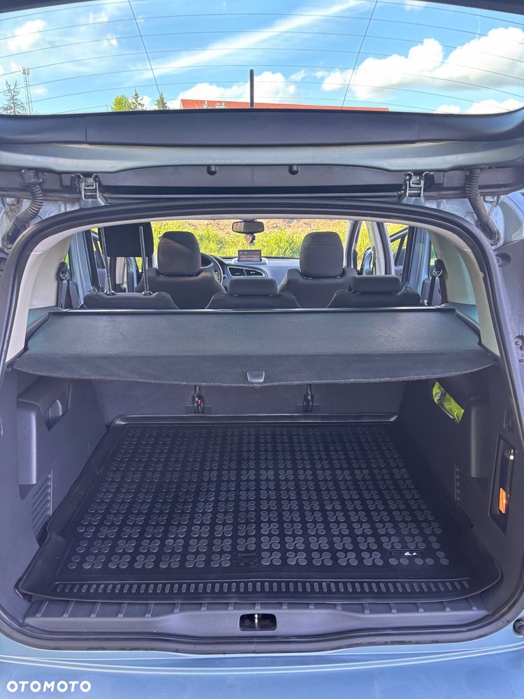 Peugeot 5008 1.6 Active 7os - 7