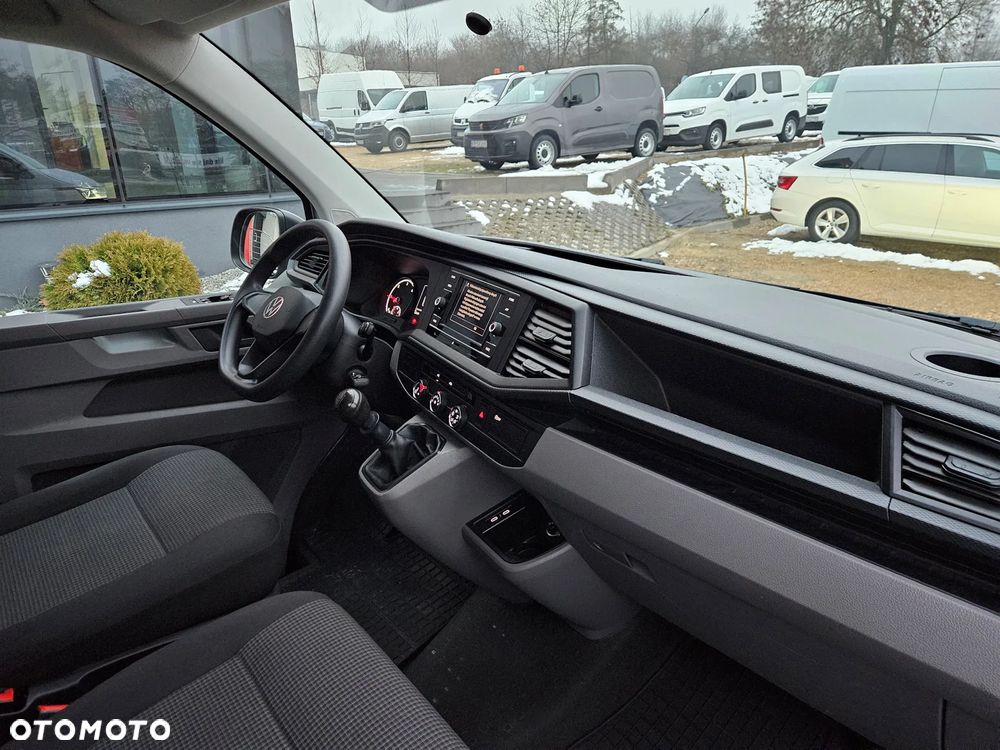 Volkswagen Transporter LONG 2.0TDI - 11