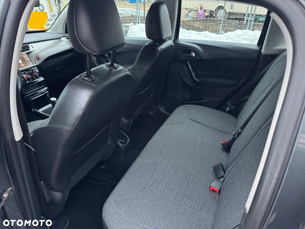 Citroën C3 1.2 e-VTi Selection ETG - 11