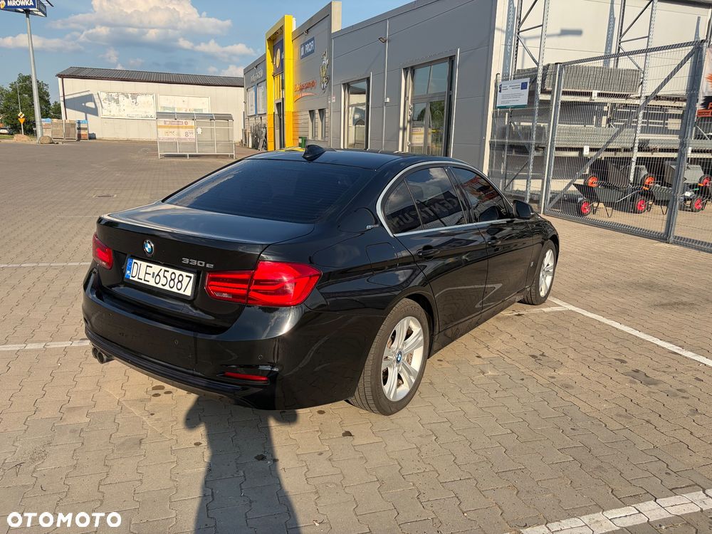BMW Seria 3 330e iPerformance Sport Line - 7