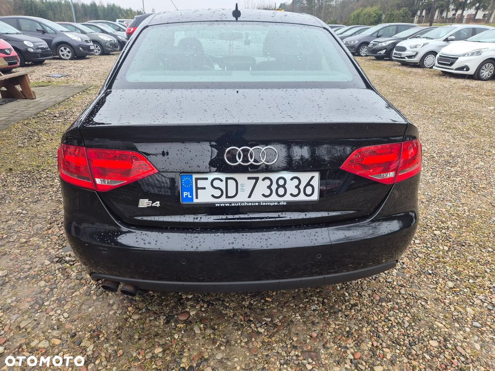 Audi A4 Limousine 1.8 TFSI quattro S line Sportpaket (plus) - 5