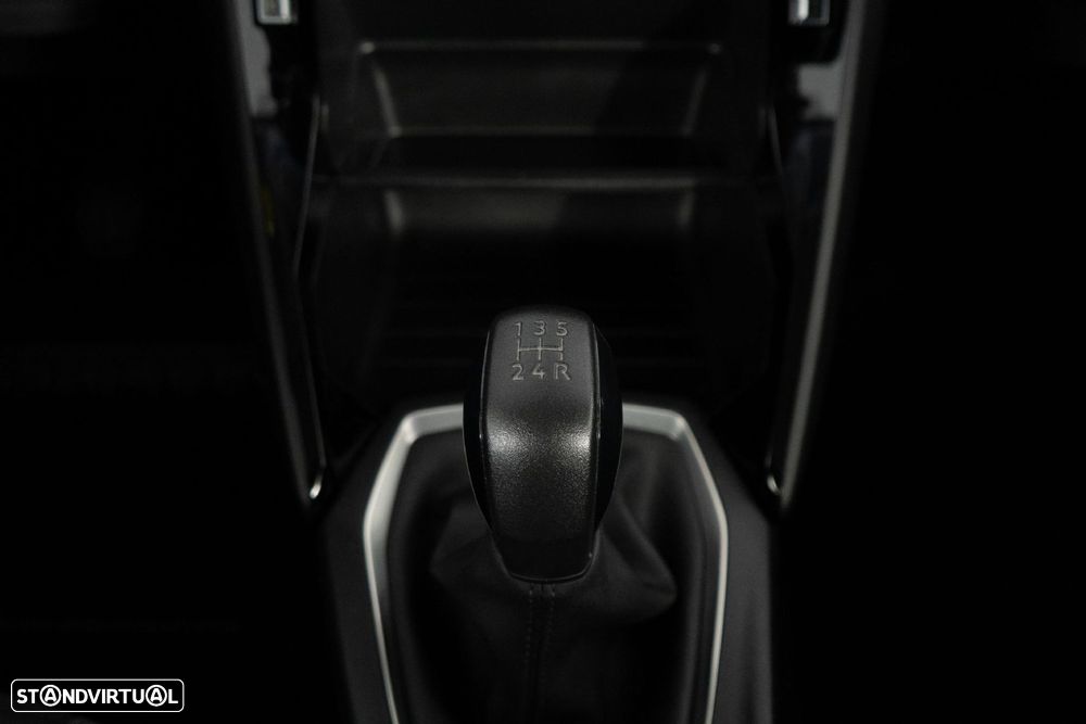 Peugeot 208 1.2 PureTech Active - 23