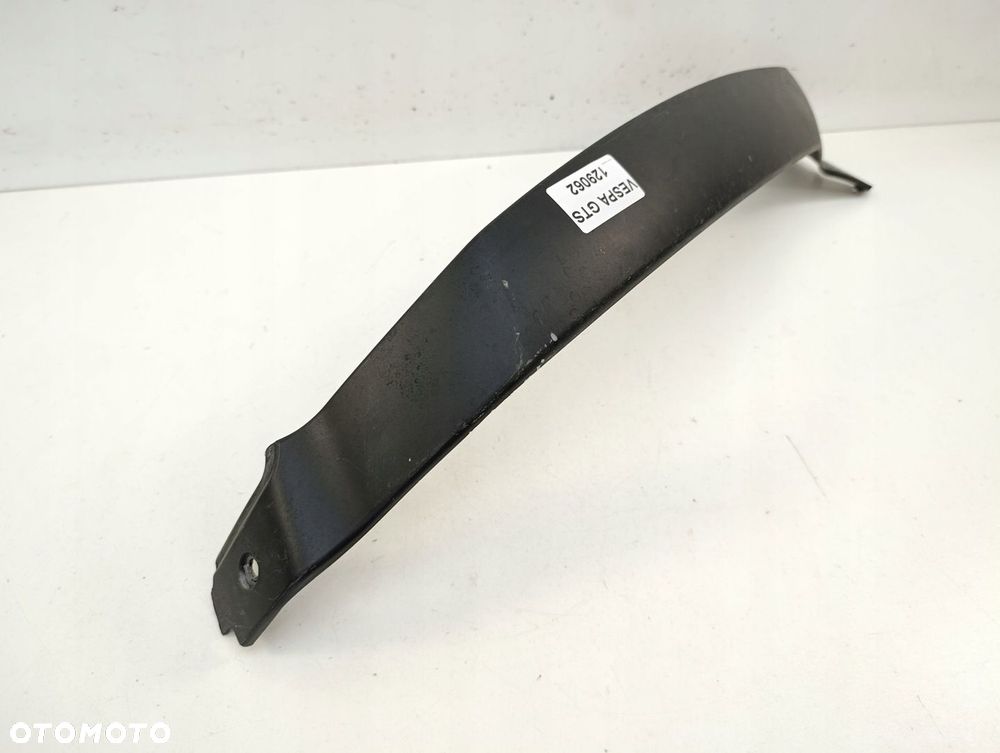 PIAGGIO VESPA GTS LISTWA WYPEŁNIENIE PRAWE - 4