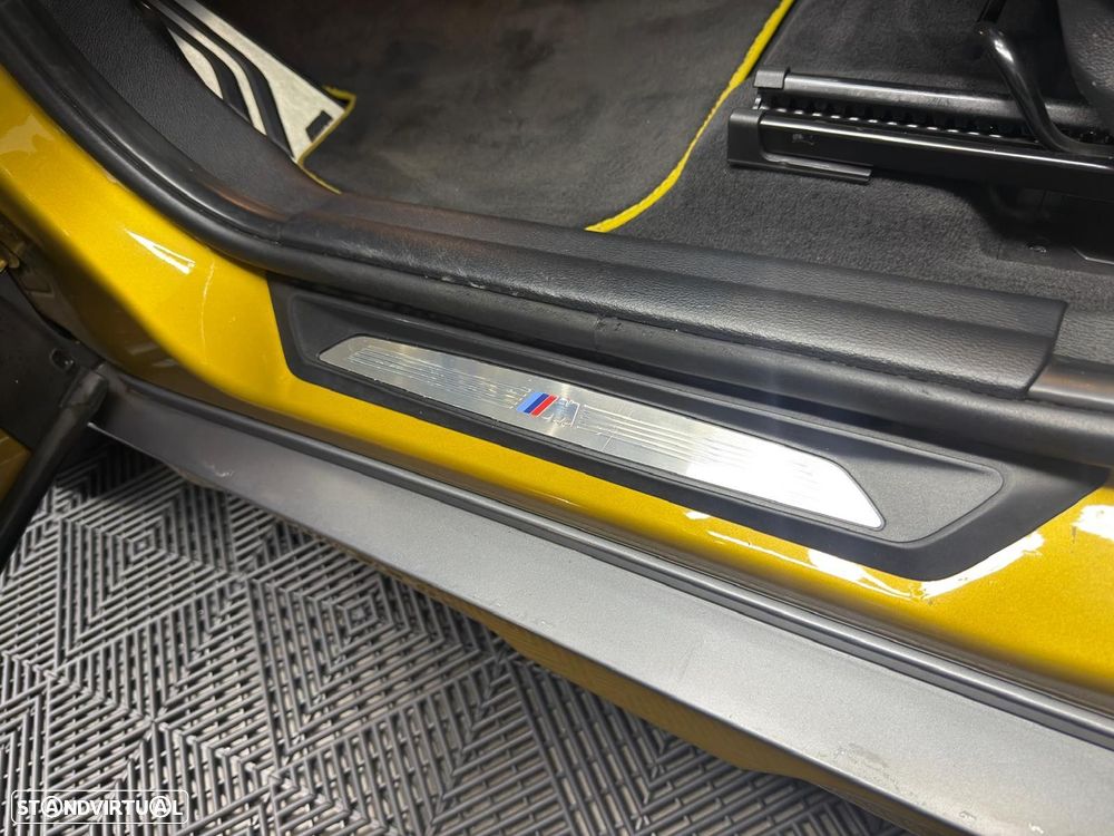 BMW X2 18 d xDrive Auto Pack 50 anos M - 38