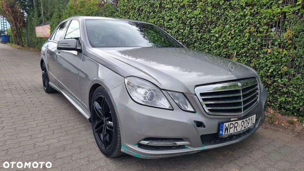 Mercedes-Benz Klasa E - 2