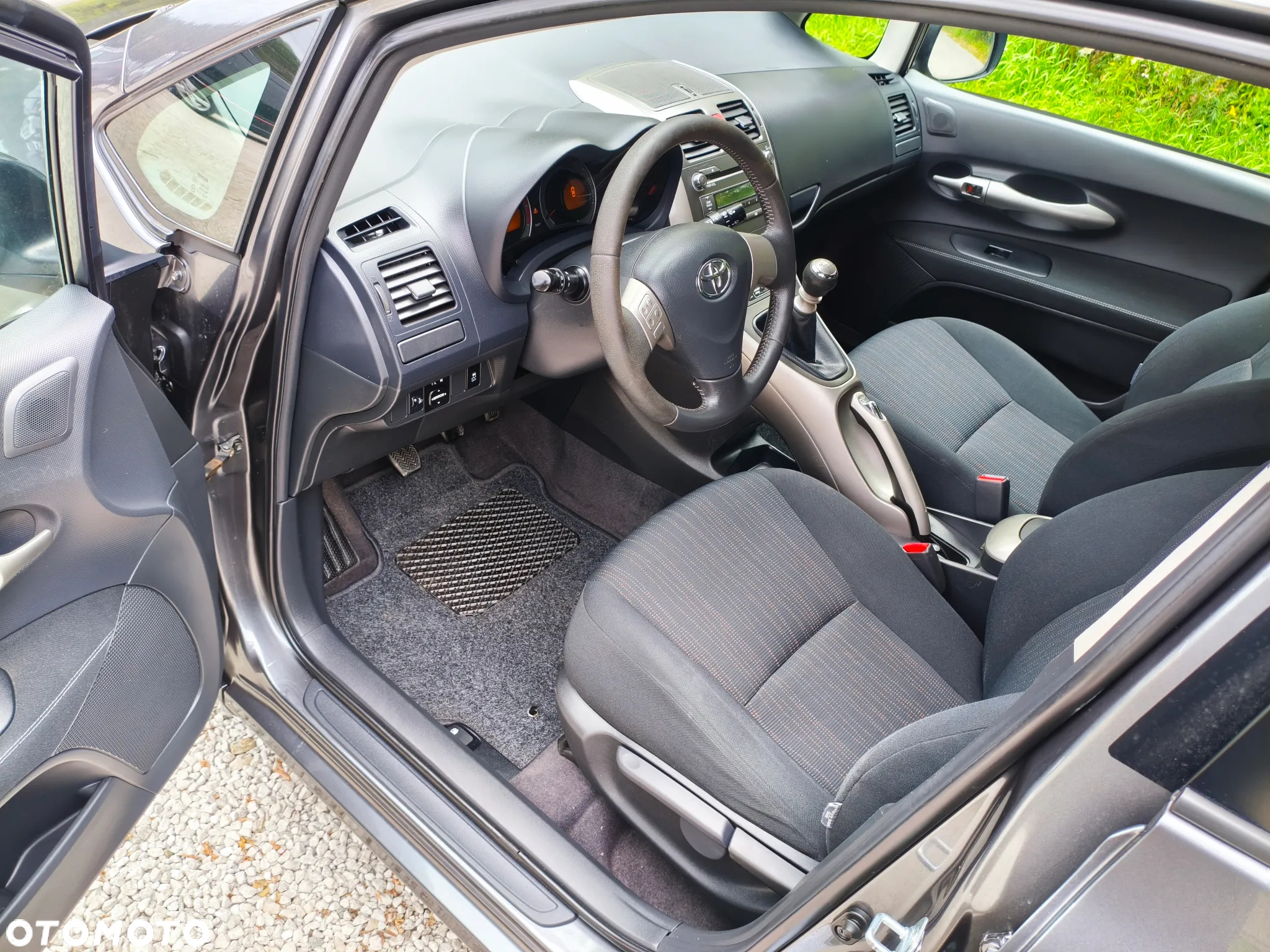 Toyota Auris - 9