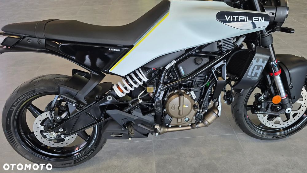 Husqvarna Vitpilen - 26