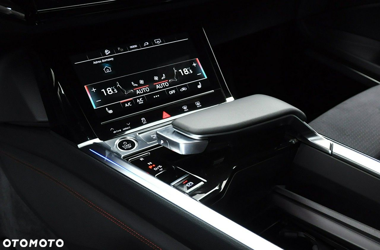 Audi Q8 - 28