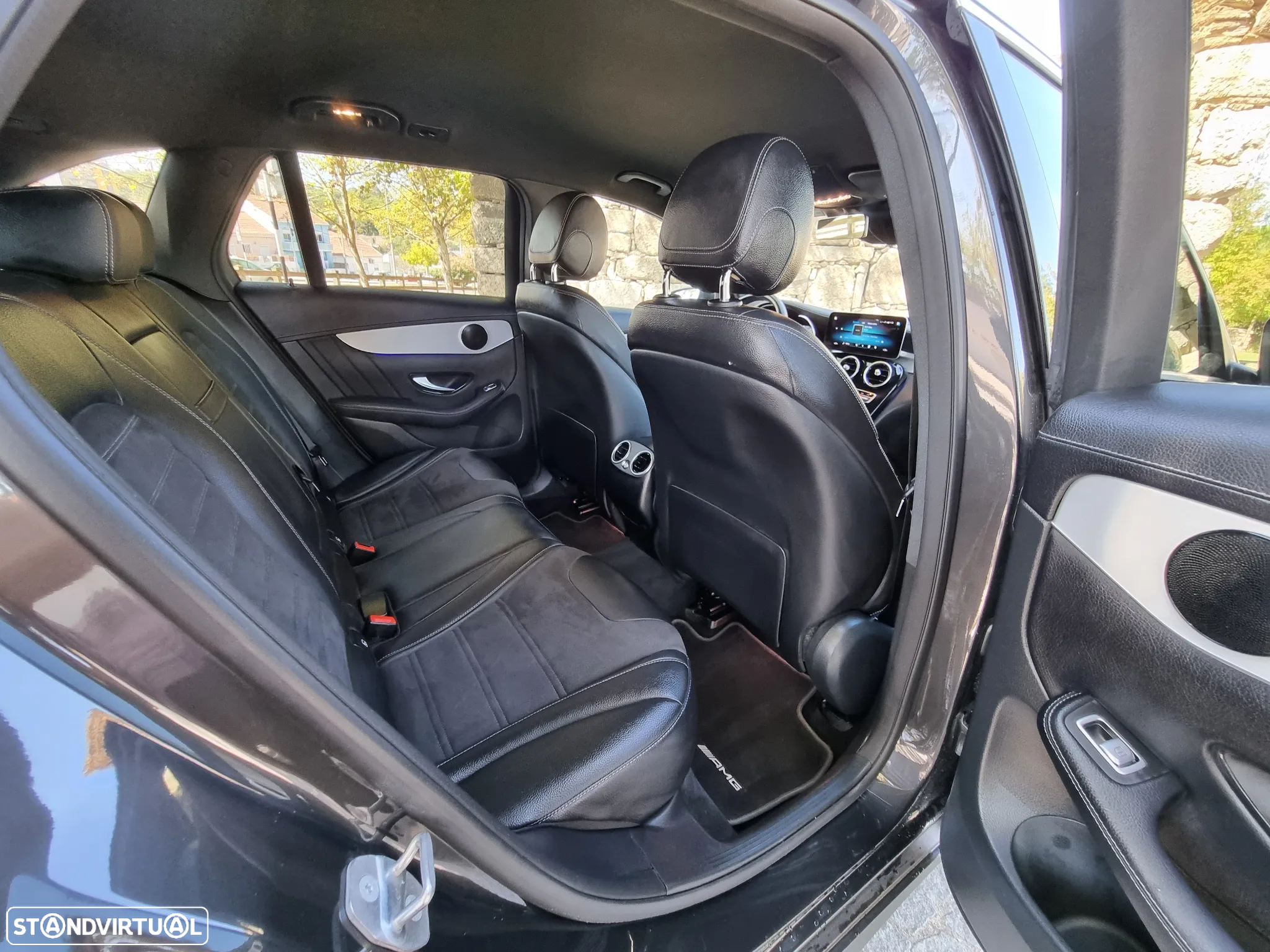 Mercedes-Benz GLC 300 de 4Matic - 24