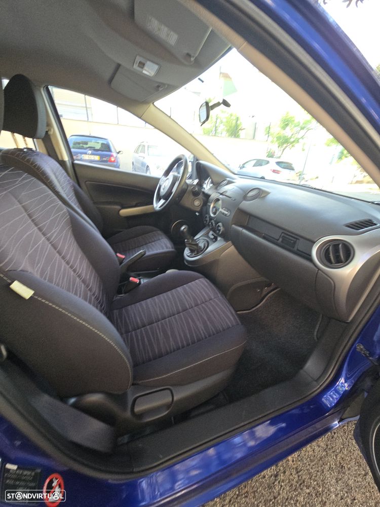 Mazda 2 1.3 MZR Comfort - 21