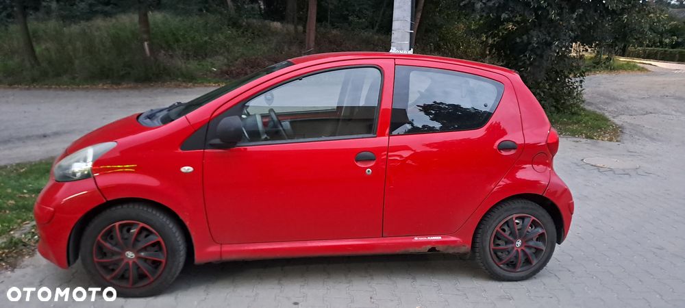 Toyota Aygo - 2
