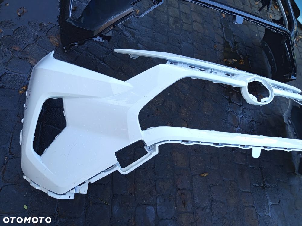 ZDERZAK PRZEDNI TOYOTA RAV4 IV 19- - 3