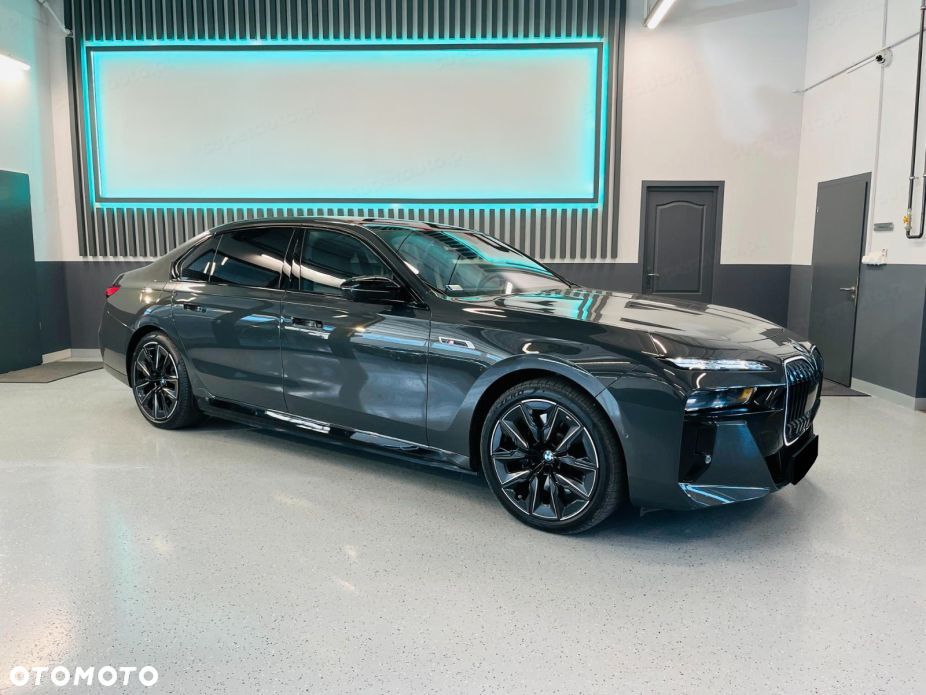BMW Seria 7 - 2