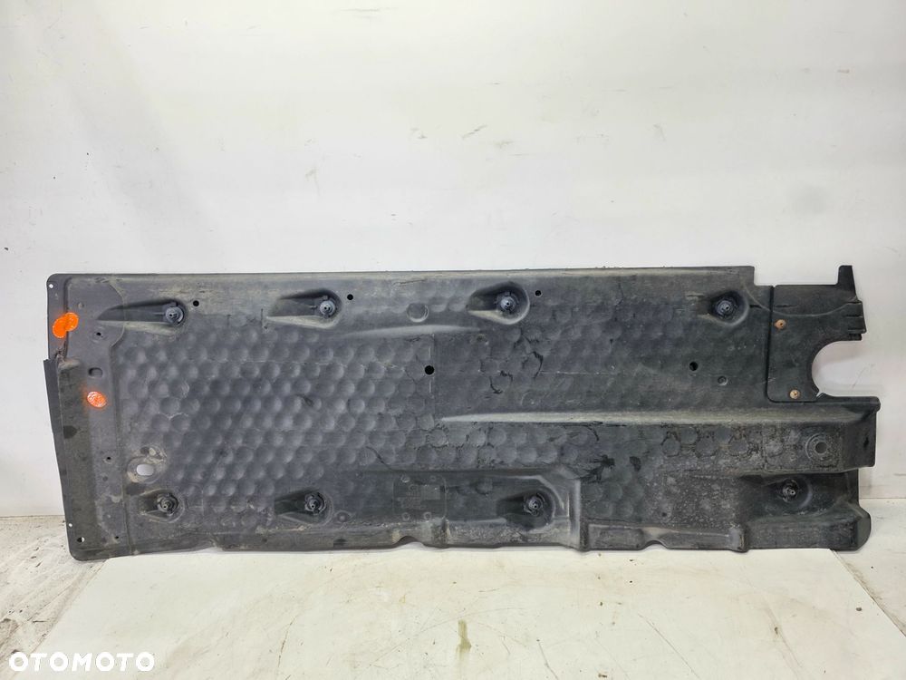 OSŁONA PŁYTA PODWOZIA PRAWA AUDI A3 8P 1K0825212 3/26 - 1