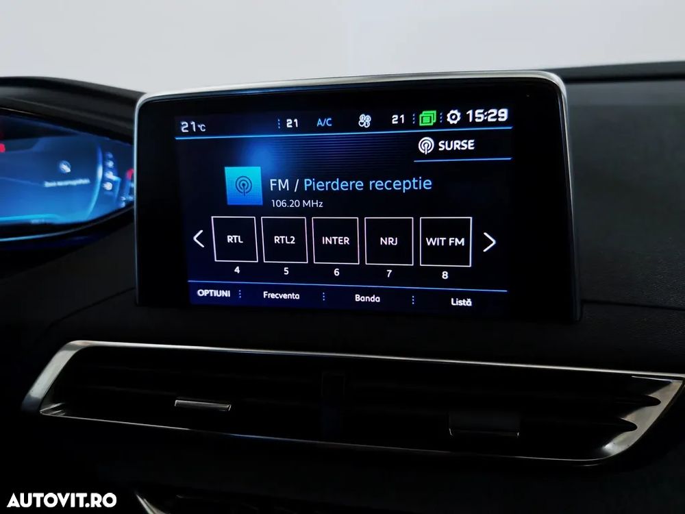 Peugeot 3008 PureTech 130 Stop & Start GPF EAT8 Allure - 12