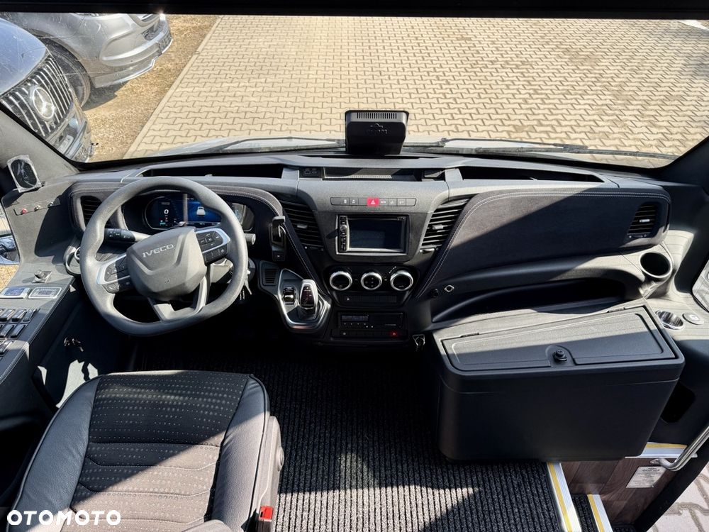 Iveco Daily 70C21 Turism Revolution ERENER 33+1+1 miejsc 2 X NOWY - 37