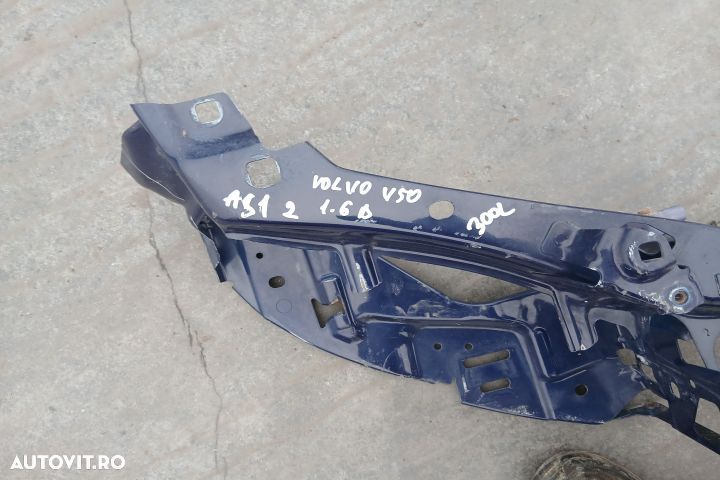 Trager / Calandru 2.0 D 30674771 2.0 D 30674771 Volvo V50 1 [2003 - 2 - 4