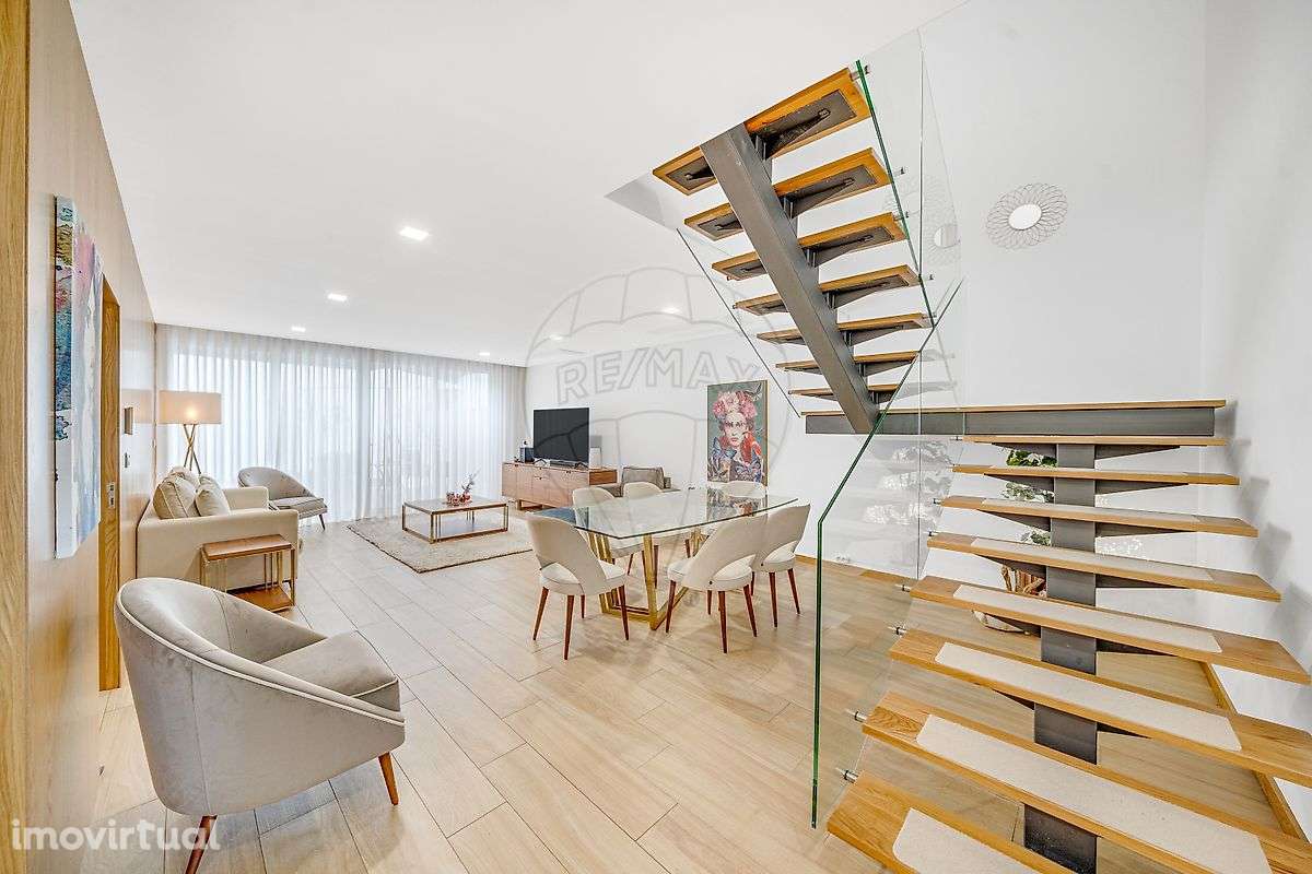 Moradia T4 para venda - Grande imagem: 2/29