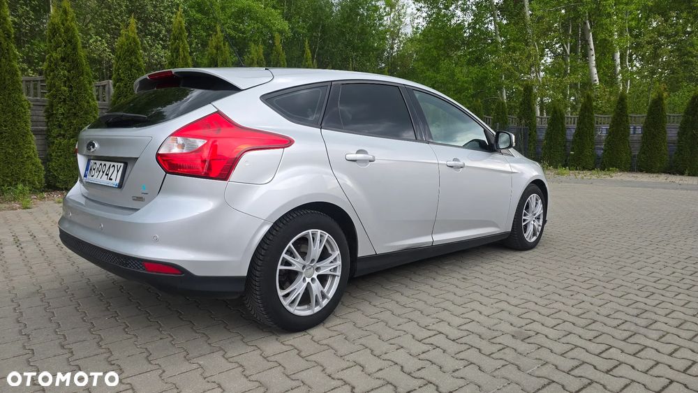 Ford Focus 1.6 TDCi ECOnetic 88g Start-Stopp-System Titanium - 7
