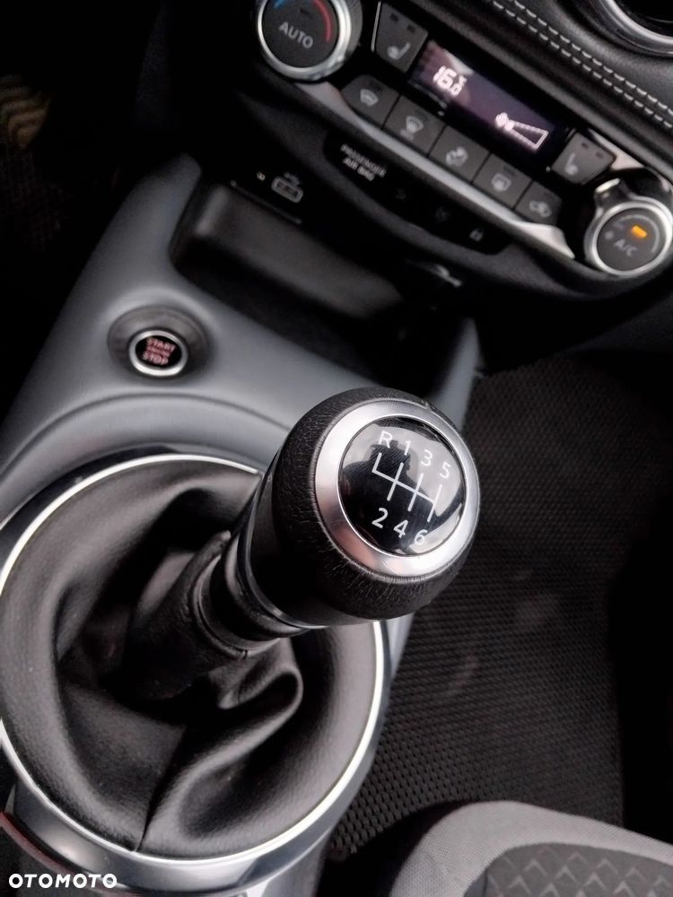 Nissan Juke 1.0 DIG-T N-Connecta - 15