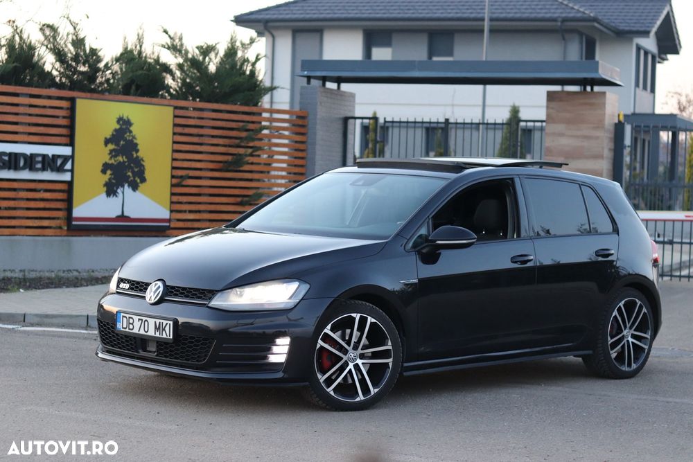 Volkswagen Golf 2.0 TDI DPF BMT GTD - 4