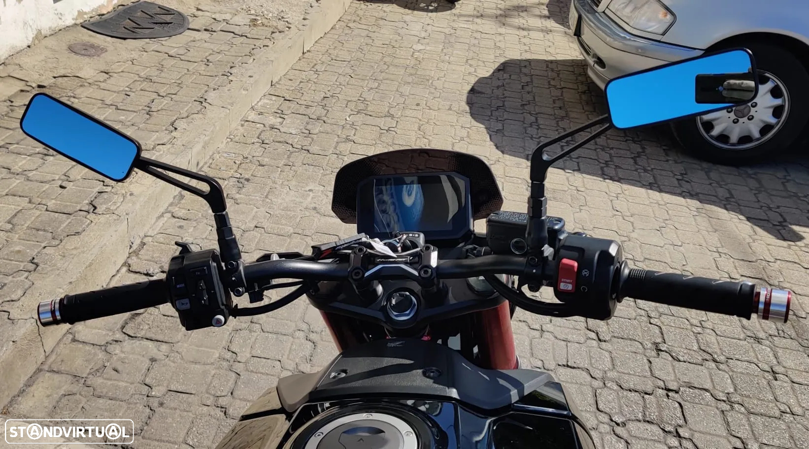 Honda Hornet 750 - 11