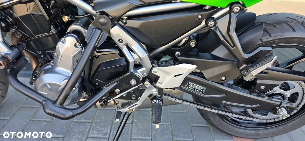 Kawasaki Z 650 - 40