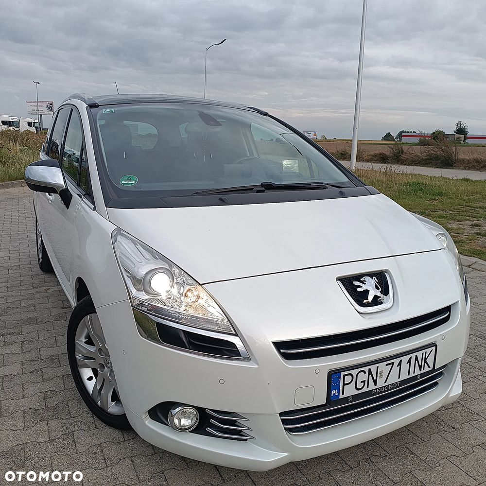 Peugeot 5008 2.0 HDi Premium + - 2