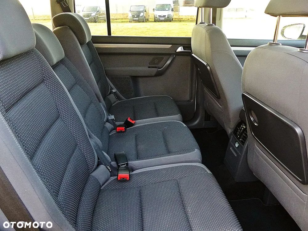 Volkswagen Touran 1.2 TSI BlueMotion Technology Comfortline - 24