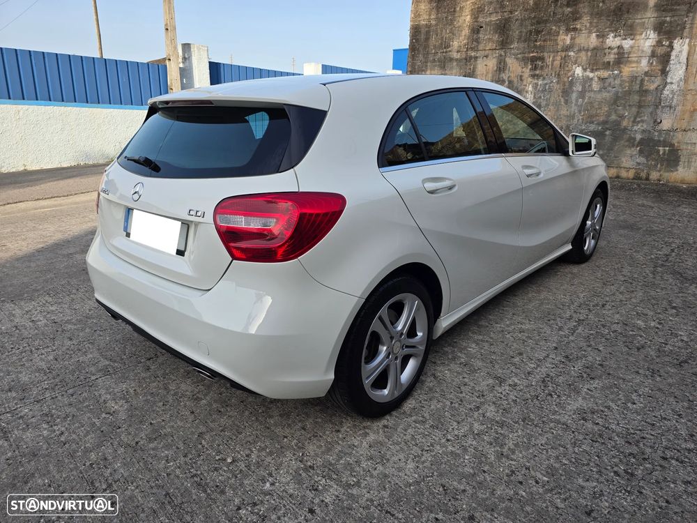 Mercedes-Benz A 220 CDI BE Urban Aut.113g - 6