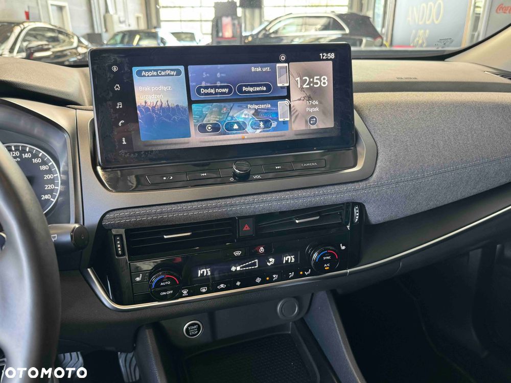 Nissan Qashqai 1.3 DIG-T MHEV Acenta Xtronic - 18