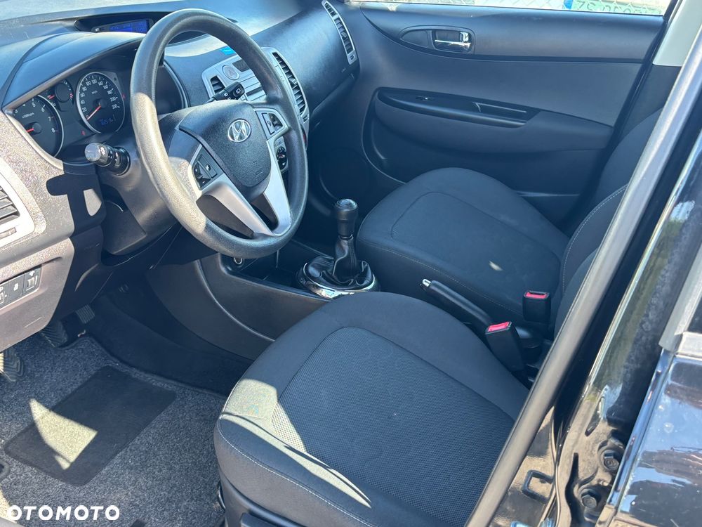 Hyundai i20 1.2 Classic + - 21