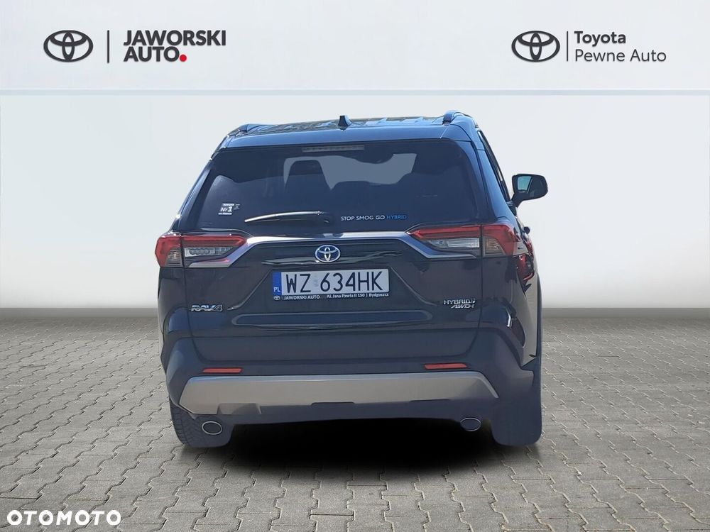 Toyota RAV4 - 16