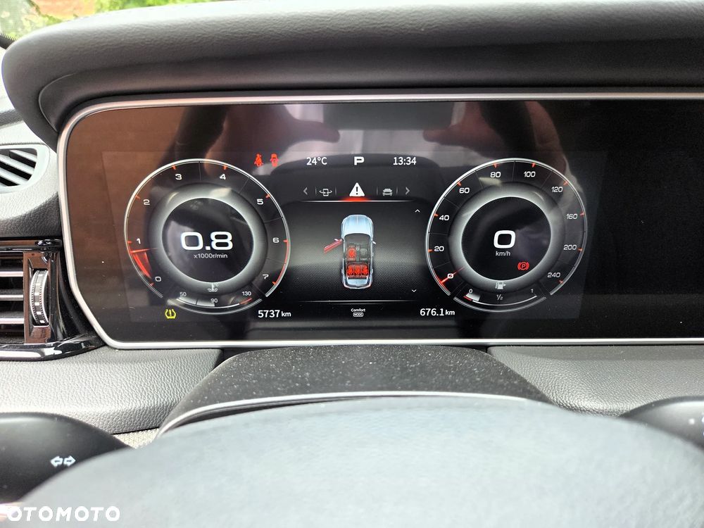 Hongqi HS5 2.0T AWD - 15