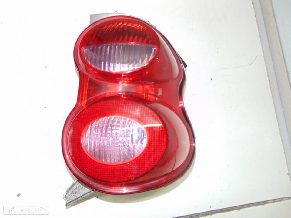 Kia Sportage modelo 2001 farolins - 6