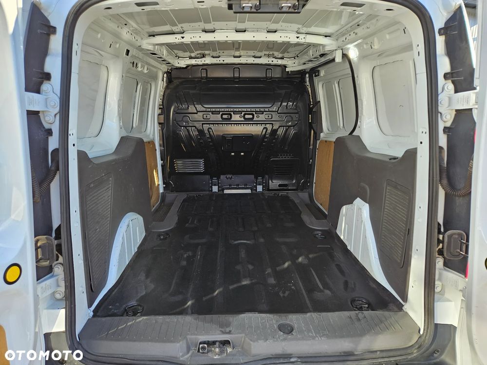 Ford Transit Connect - 10