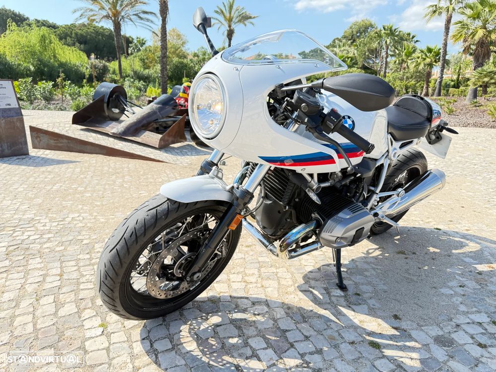 BMW R nineT Racer - 1