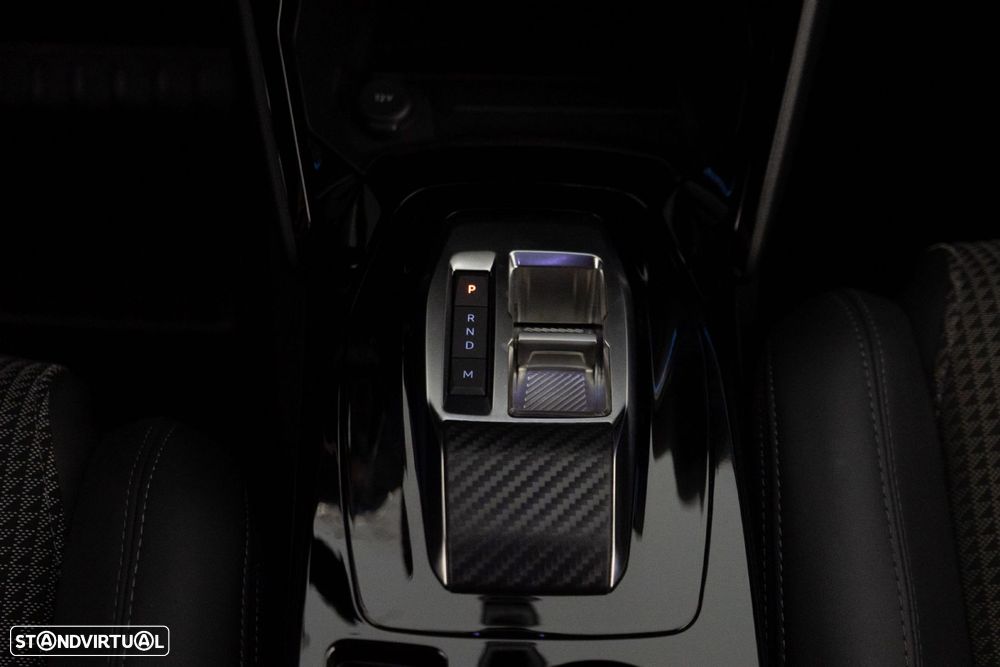 Peugeot 2008 1.2 PureTech GT Pack EAT8 - 14