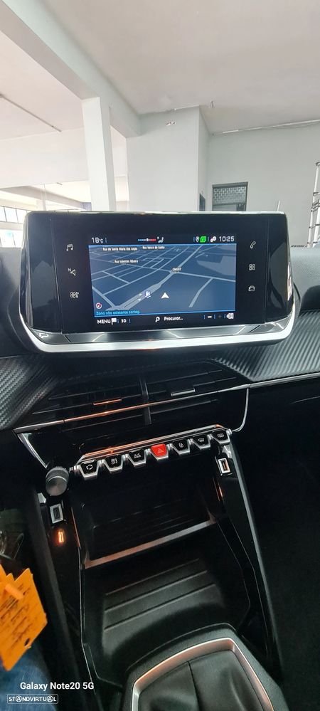 Peugeot 208 1.2 PureTech Like - 36