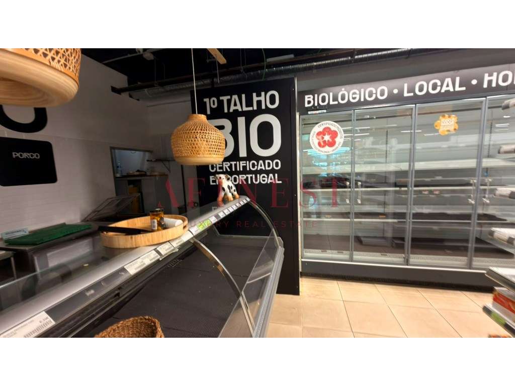 OPORTUNIDADE ÚNICA EM LISBOA - LOJA COMERCIAL DE SONHO JUNTO À GULB... - Grande imagem: 2/11