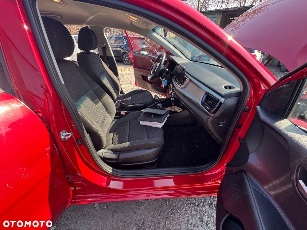 Kia Rio 1.0 T-GDI 100 DCT7 Vision - 8