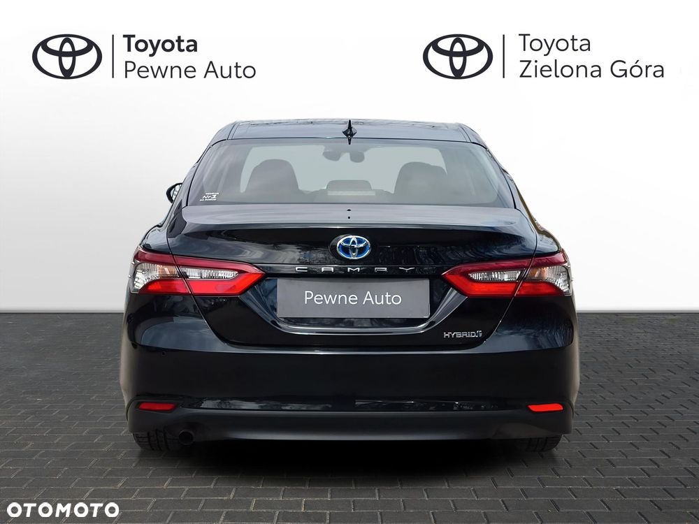 Toyota Camry 2.5 Hybrid Comfort CVT - 4