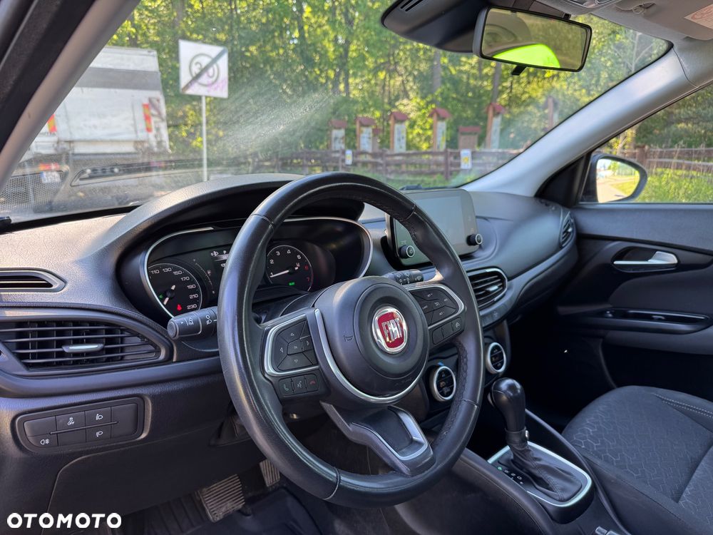 Fiat Tipo 1.5 Hybrid City Life DCT - 9