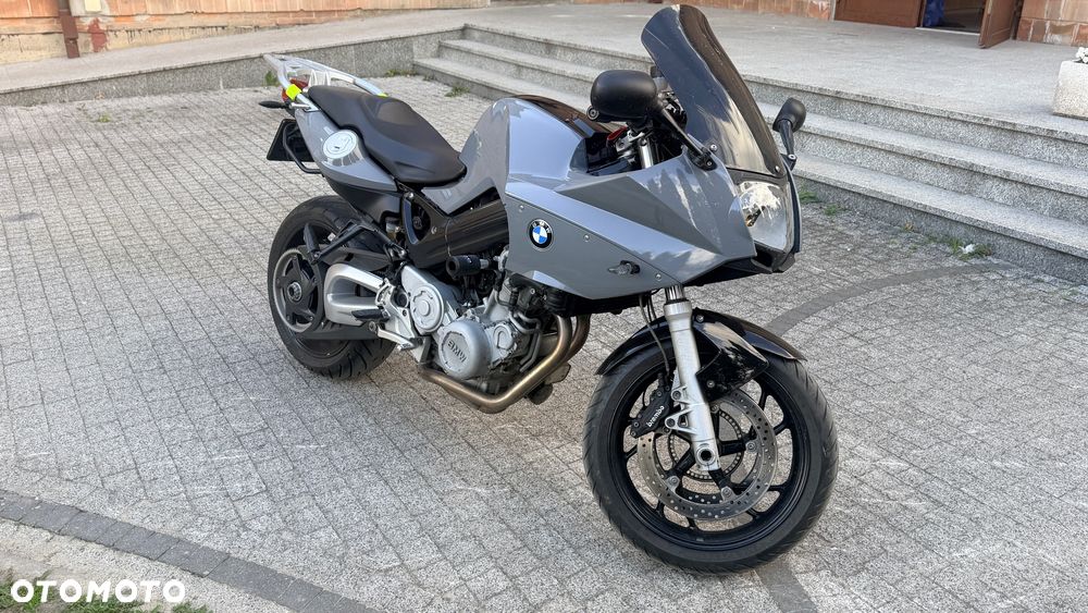 BMW F - 2