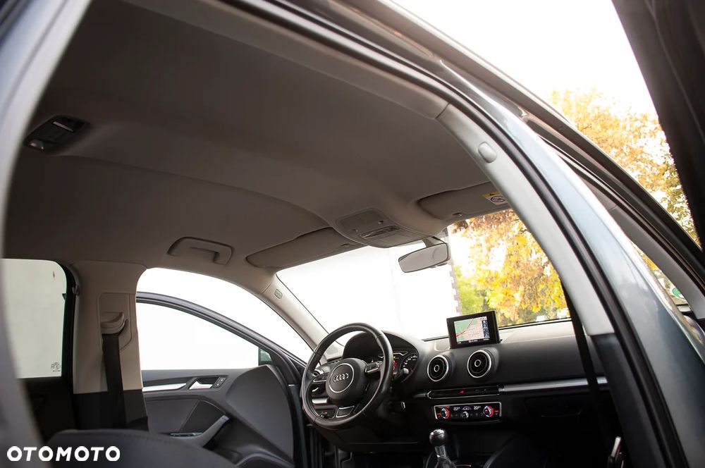 Audi A3 Sportback 2.0 TDI (clean diesel) Ambiente - 39